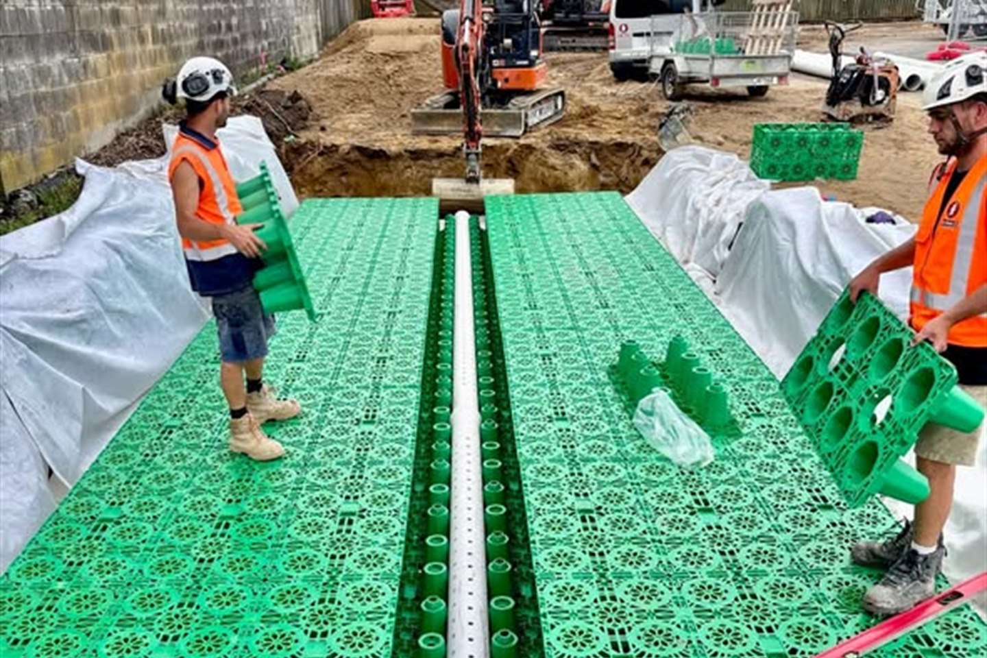 Lage 4: Platzierung der Versickerungsboxen mit zentralem Rohrkanal
